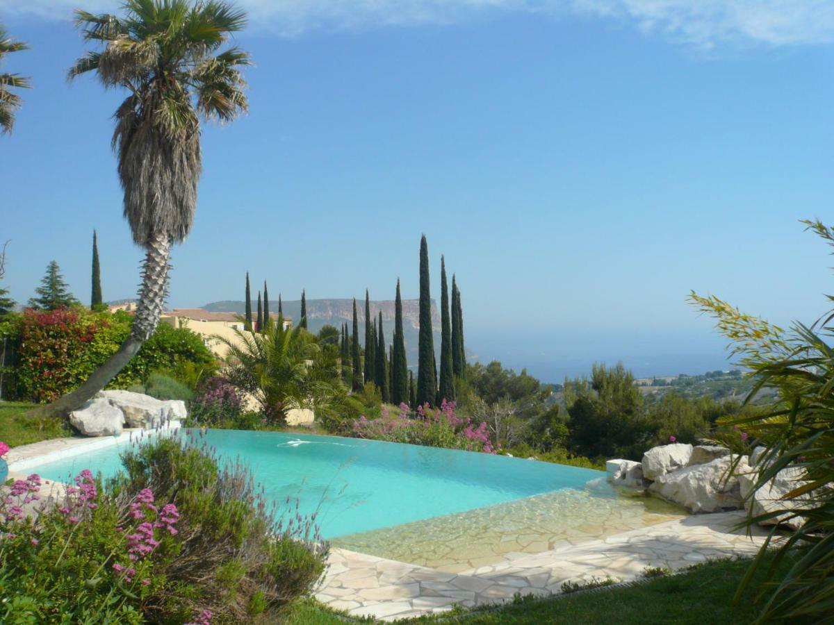 Pavillon Cassis Apartment ภายนอก รูปภาพ